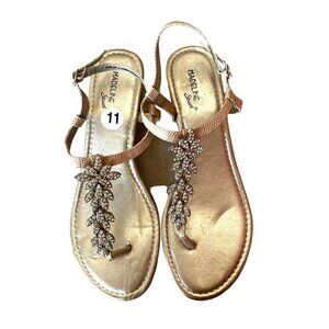 Madeline Stuart Women's Sz 11 Sandals Rhinestone Embellished Gold Casual NWOT